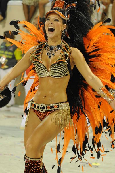 Paola Oliveira in her carnivale costume