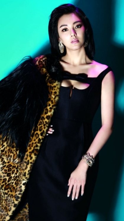 Top 20 Hottest Asian Girls 21 beautiful zhang yuki