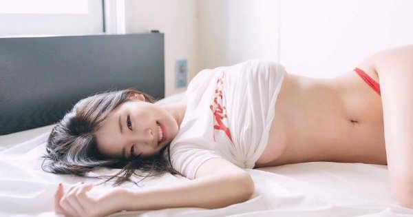 Japanese Sexiest Photos