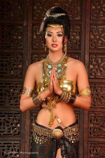 Kelleen Lim Chea in a Khmer clothing